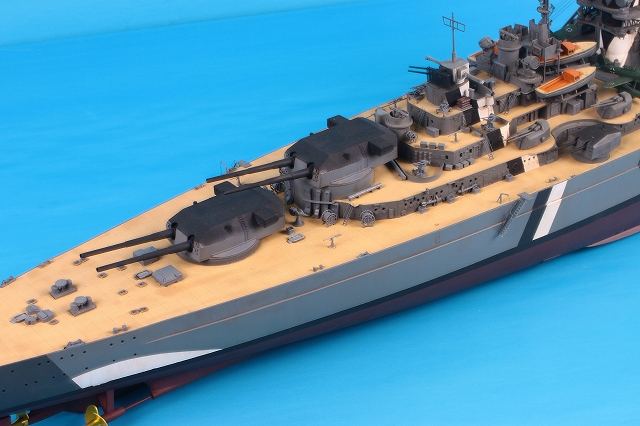 トランペッターモデル 1/200 ドイツ海軍 戦艦 ビスマルク 